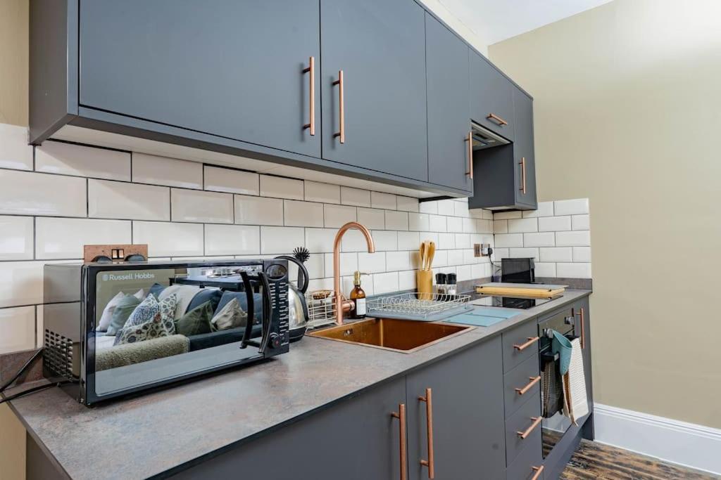 Stunning Boutique Flat In Central Location - Beatrice Bath Exterior photo