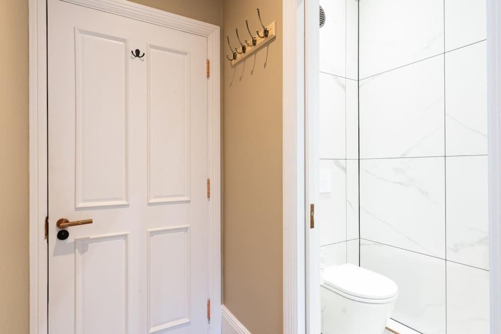 Stunning Boutique Flat In Central Location - Beatrice Bath Exterior photo
